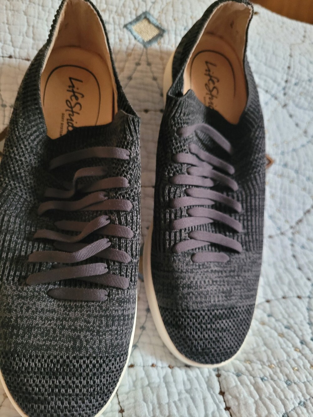 Black Fabric Upper Lifestride Slip-on Tennis Shoes